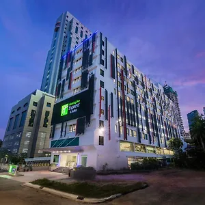 Hotel Holiday Express & Johor Bahru, An Ihg, Johor Bahru